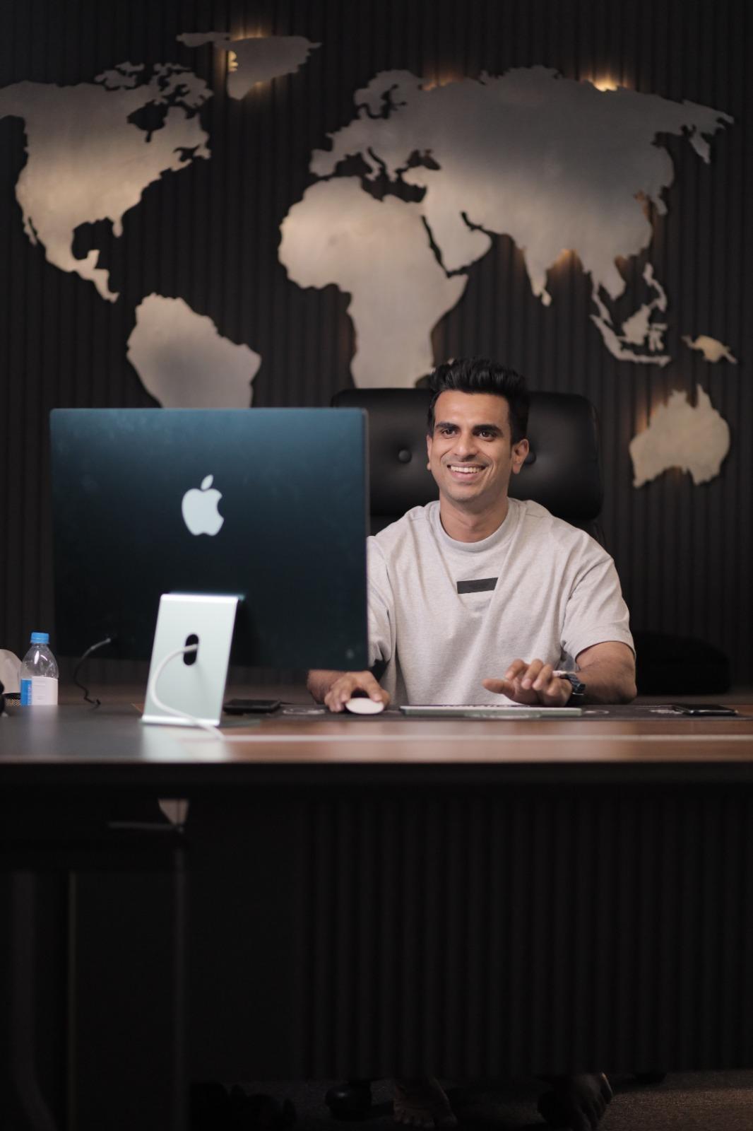 Vishnu Menon, Advisor